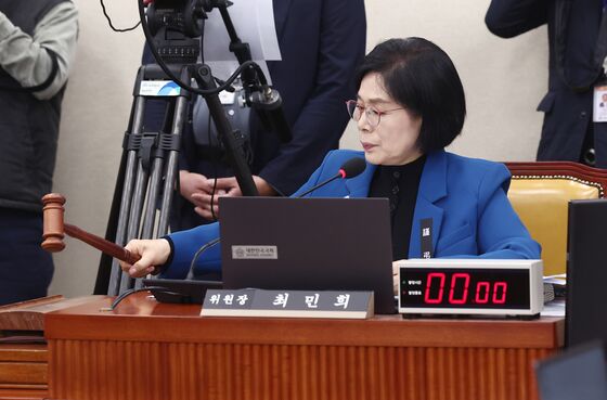 최민희 의원 "SKT, 해킹 신고 사실관계 숨겨…의도적 은폐 가능성"
