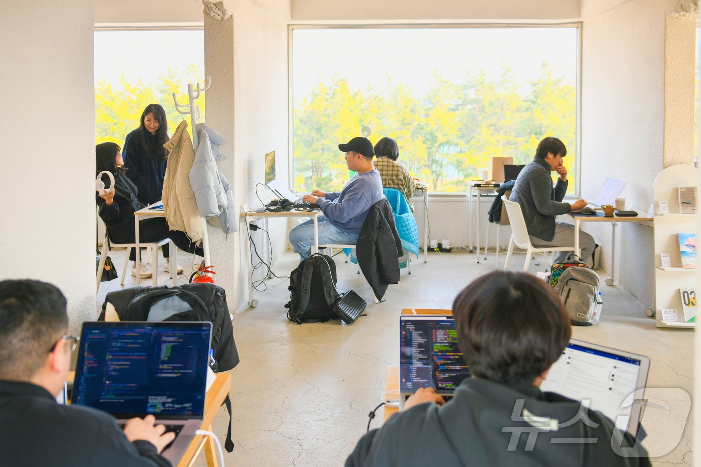 본문 이미지 - 2025년 속초시 워케이션 사업 시작.(속초시 제공) 2025.1.6/뉴스1