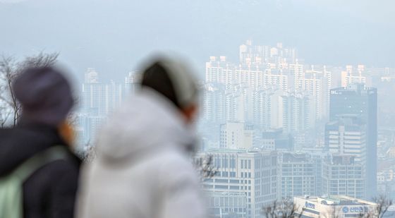 '서울 아파트 가격, 40주 연속 상승세에 제동'