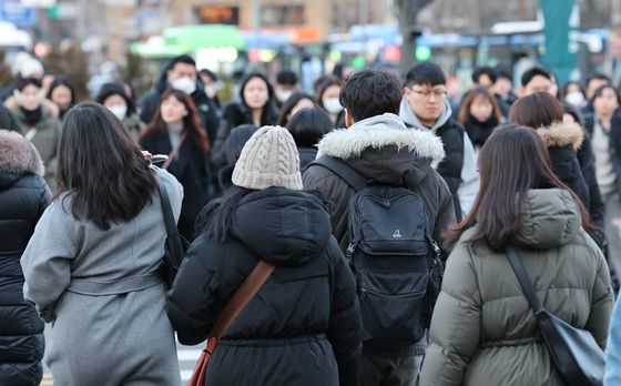 전국 곳곳 '강추위·대설특보'…출근·등굣길 더디고 잰 걸음(종합)