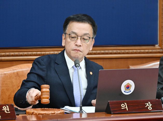 [기자의눈] 최상목이 일하게 하자…탄핵할 만큼 한국경제 여유롭나