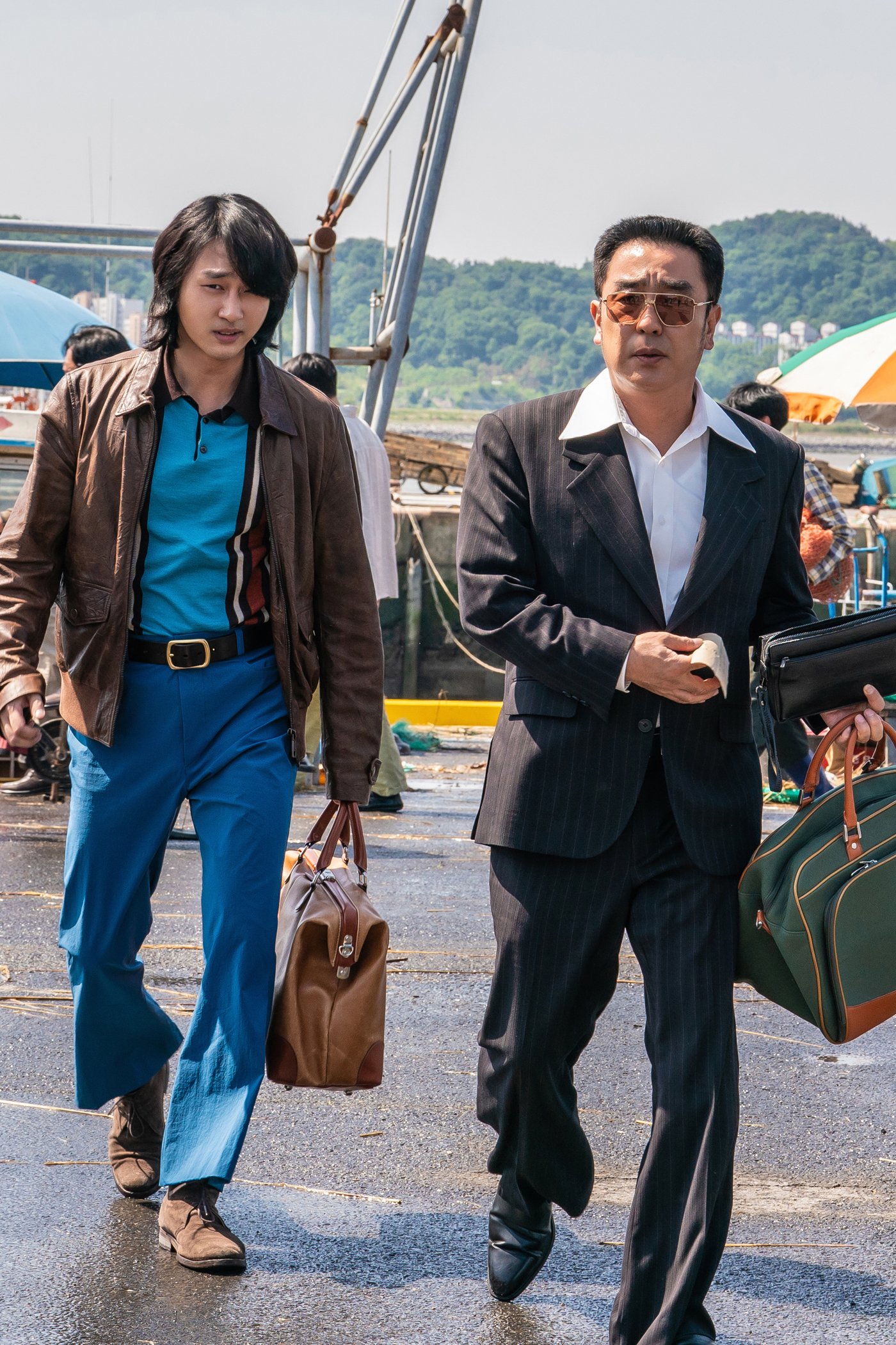 본문 이미지 - 파인: 촌뜨기들 / 디즈니+