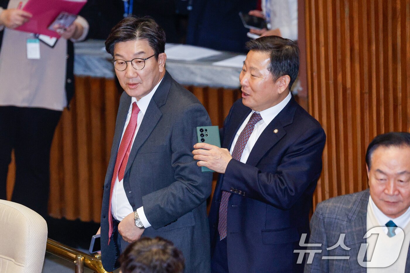 본문 이미지 - 권성동·이철규 국민의힘 국회의원.&#40;뉴스1 DB&#41;News1 안은나 기자