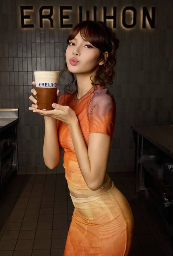 본문 이미지 - 리사