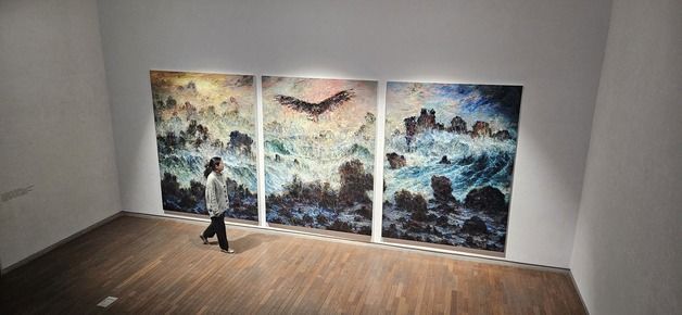 화가와 감독이 담은 '제주 애월' 마주보다…'애(愛)·월(月)·에'展