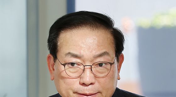 홍성현 대홍기획 대표이사 '사장단 회의장으로'