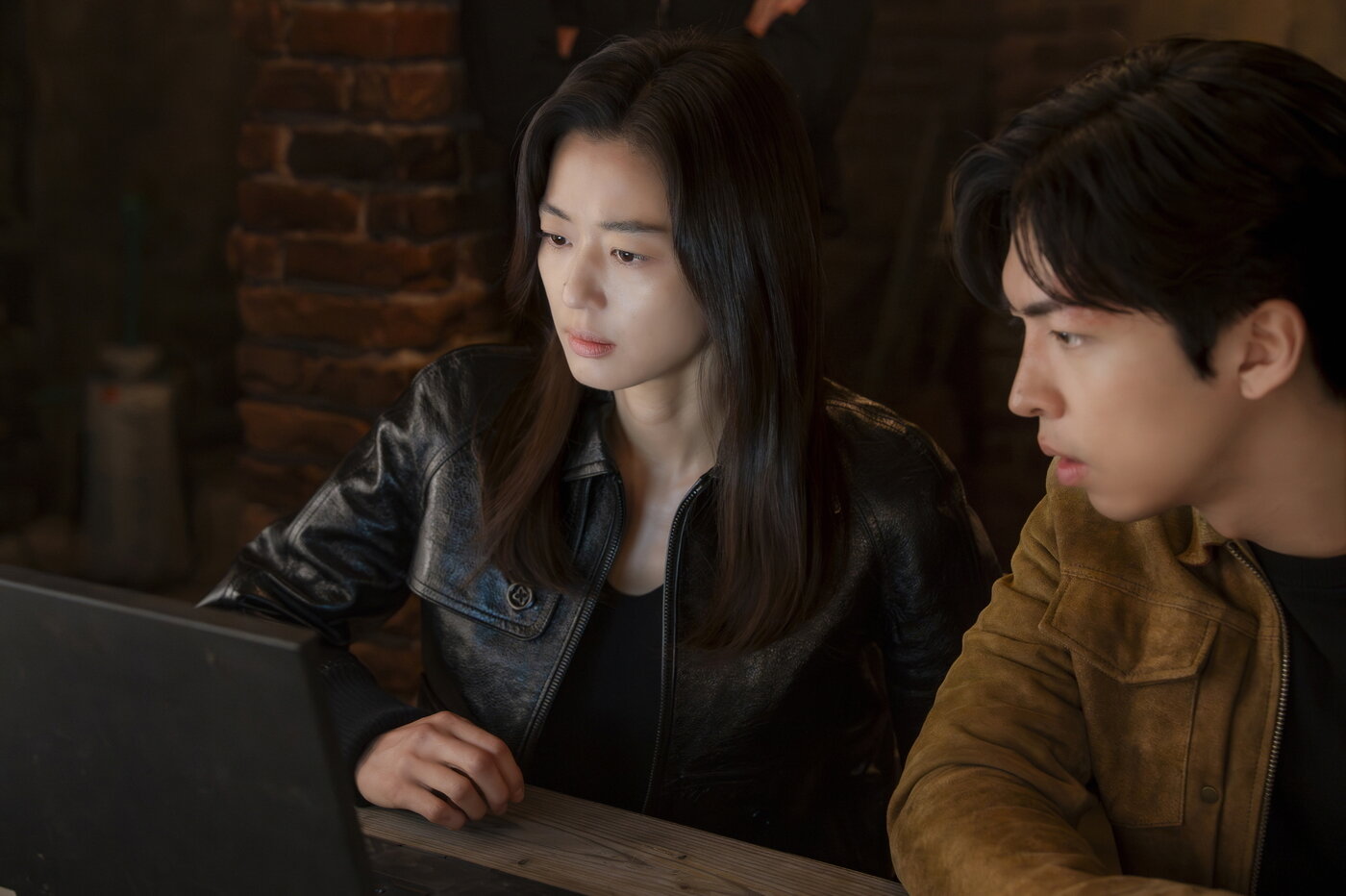 본문 이미지 - 디즈니+ 북극성