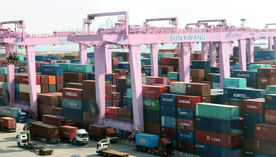 인천 수출 2개월 만에 반등…의약품·중고차가 버팀목