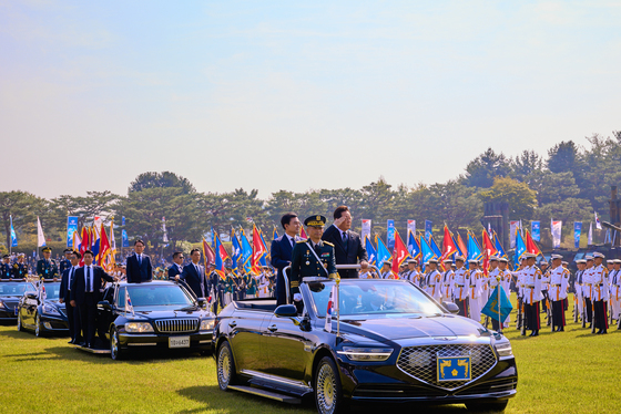 韓, 군사 강국 맞지만…'세계 군사력 5위'엔 '허수' 있다
