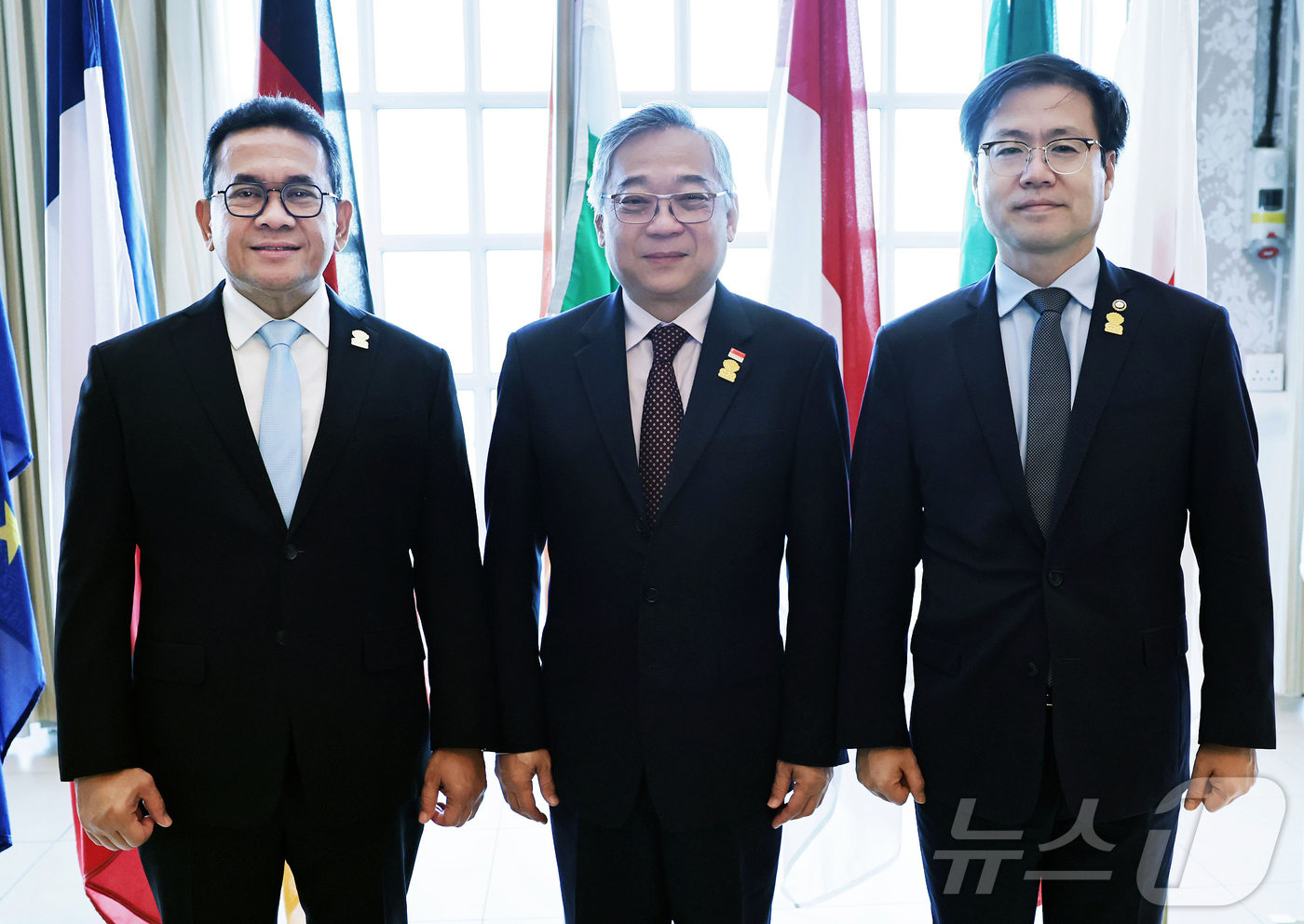 (서울=뉴스1) 김진환 기자 = 여한구 산업통상부 통상교섭본부장이 9일(현지시간) 남아프리카공화국 그케베르하 보드워크호텔에서 열린 '2025 G20 무역투자 장관회의'에서 계기에 …