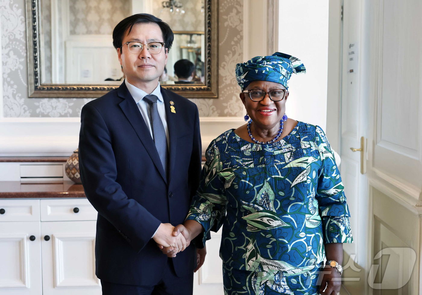 (서울=뉴스1) 김진환 기자 = 여한구 산업통상부 통상교섭본부장이 9일(현지시간) 남아프리카공화국 그케베르하 보드워크호텔에서 열린 '2025 G20 무역투자 장관회의'에서 응고지 …