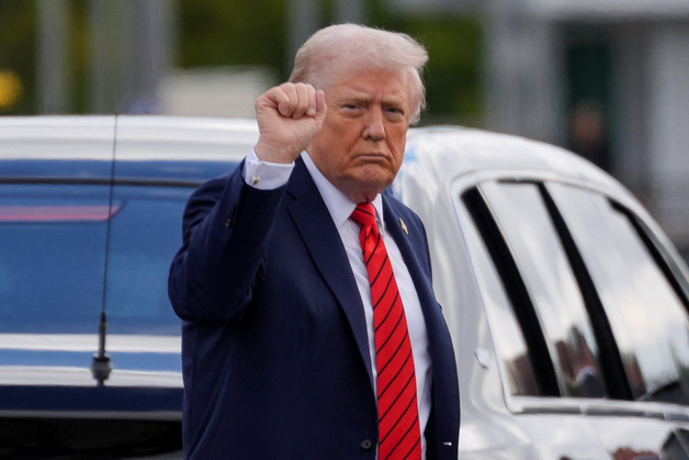 트럼프 '건강이상설' 재차 일축했지만…"카터처럼 10년 내 나도"