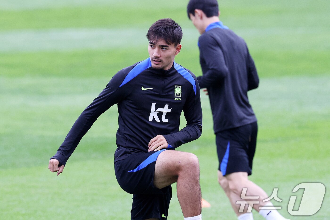 본문 이미지 - 대한민국 남자 축구 국가대표팀 옌스 카스트로프.  2025.10.12/뉴스1 ⓒ News1 박지혜 기자