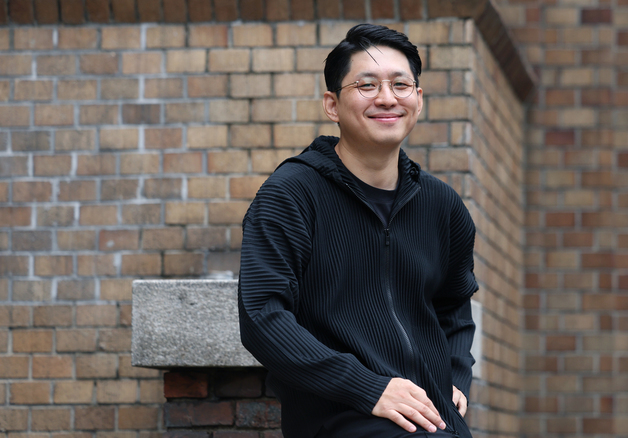 구자하, '연극계 노벨상' 국제 입센상 받았다…아시아 최초·최연소