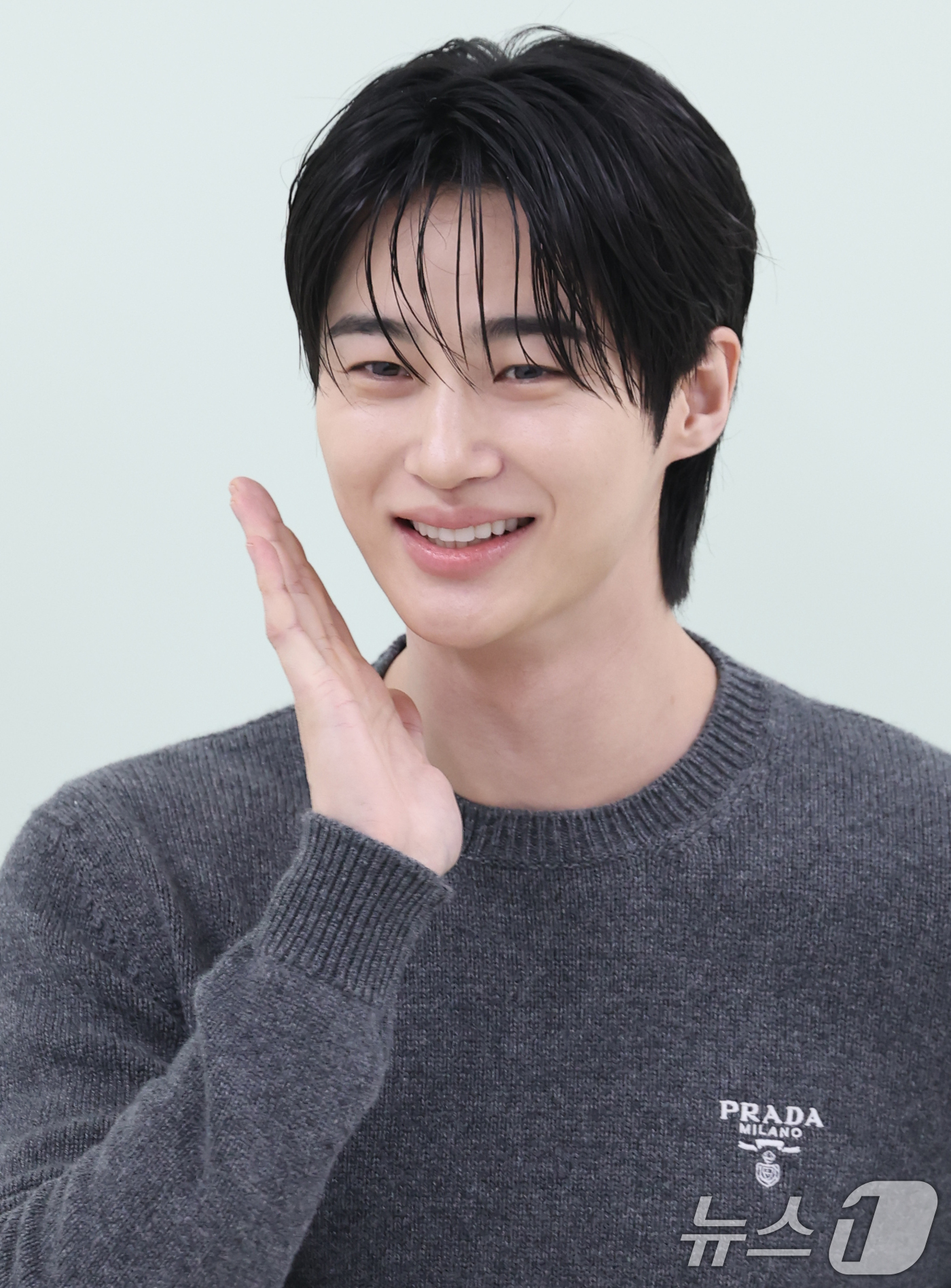 (서울=뉴스1) 권현진 기자 = 배우 변우석이 13일 오후 서울 성동구 성수동 모처에서 열린 한 뷰티브랜드 포토콜에 참석해 포즈를 취하고 있다. 2025.10.13/뉴스1