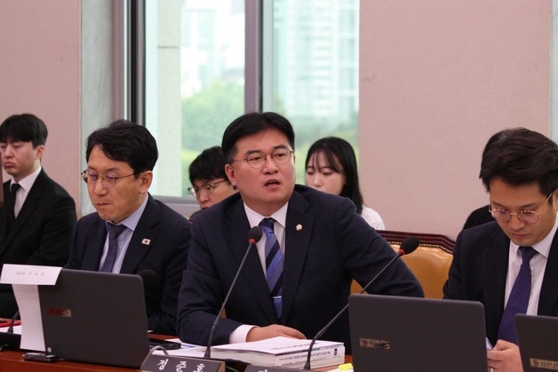 "붕괴사고 광주대표도서관, 작업계획서·허가서류 확인 안 돼"