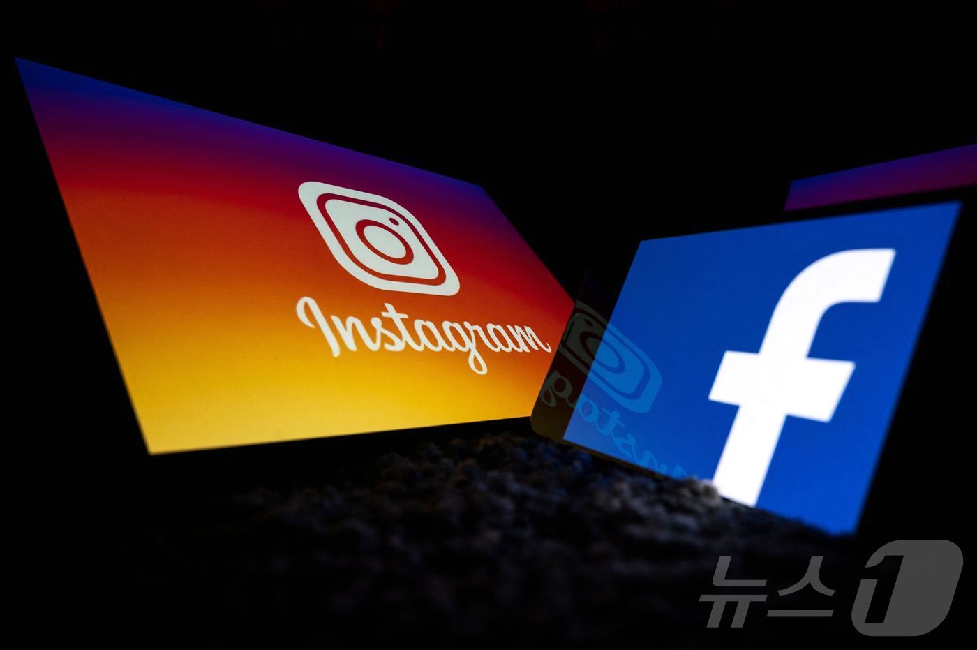 본문 이미지 - FILES-FRANCE-EU-REGULATION-PROBE-FACEBOOK-INSTAGRAM ⓒ AFP=뉴스1