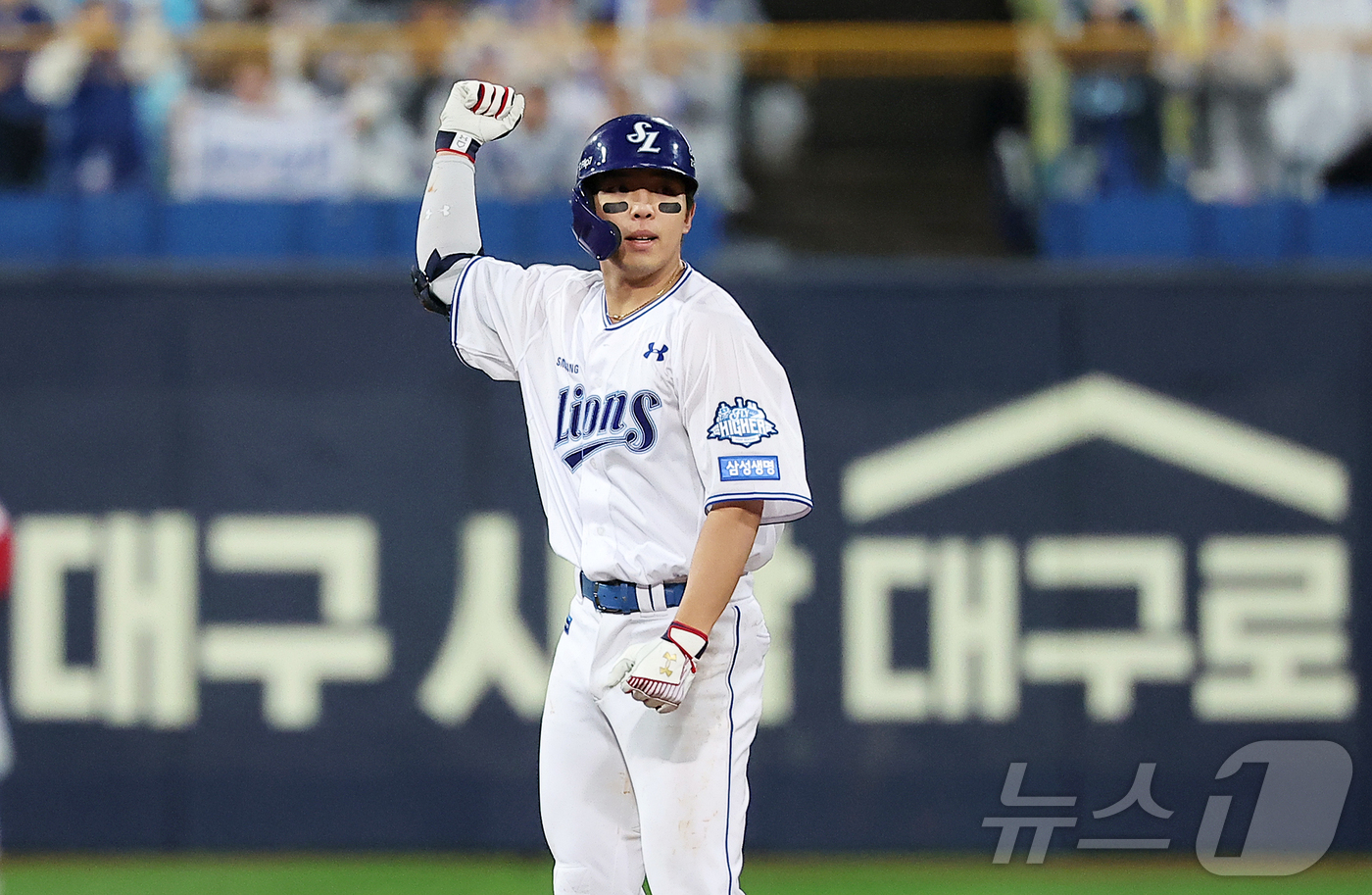 (대구=뉴스1) 김진환 기자 = 13일 오후 대구 삼성라이온즈파크에서 열린 프로야구 2025 신한 SOL뱅크 KBO 준플레이오프 3차전 SSG 랜더스와 삼성 라이온즈의 경기, 삼성 …