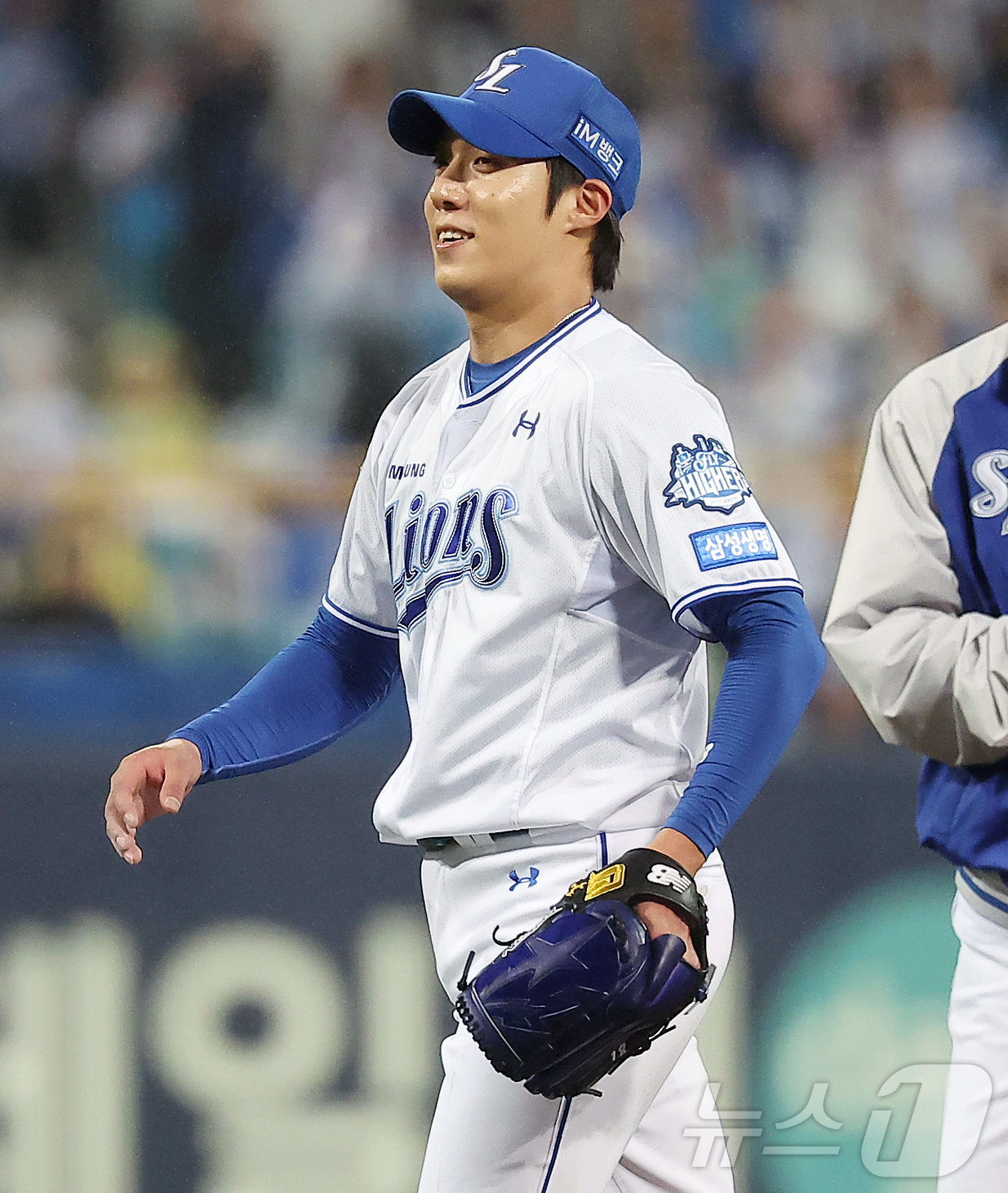 (대구=뉴스1) 김진환 기자 = 13일 오후 대구 삼성라이온즈파크에서 열린 프로야구 2025 신한 SOL뱅크 KBO 준플레이오프 3차전 SSG 랜더스와 삼성 라이온즈의 경기, 삼성 …