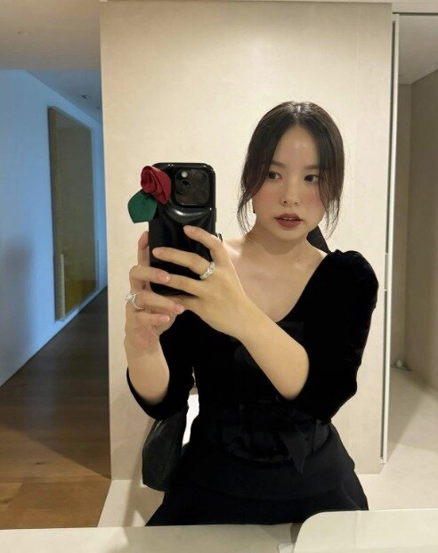 본문 이미지 - 배우 민효린 인스타그램