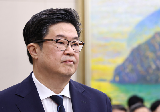 檢, 김병주 MBK회장 등 4명 구속영장 청구…MBK "과도·부당한 조치"(종합)