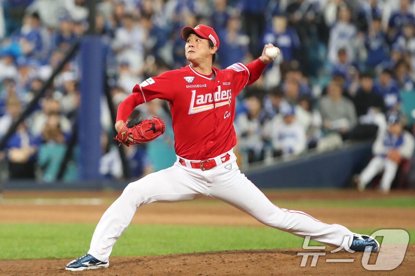 본문 이미지 - SSG 랜더스 김광현은 어깨 수술을 받는다. 2025.10.14 ⓒ 뉴스1 공정식 기자