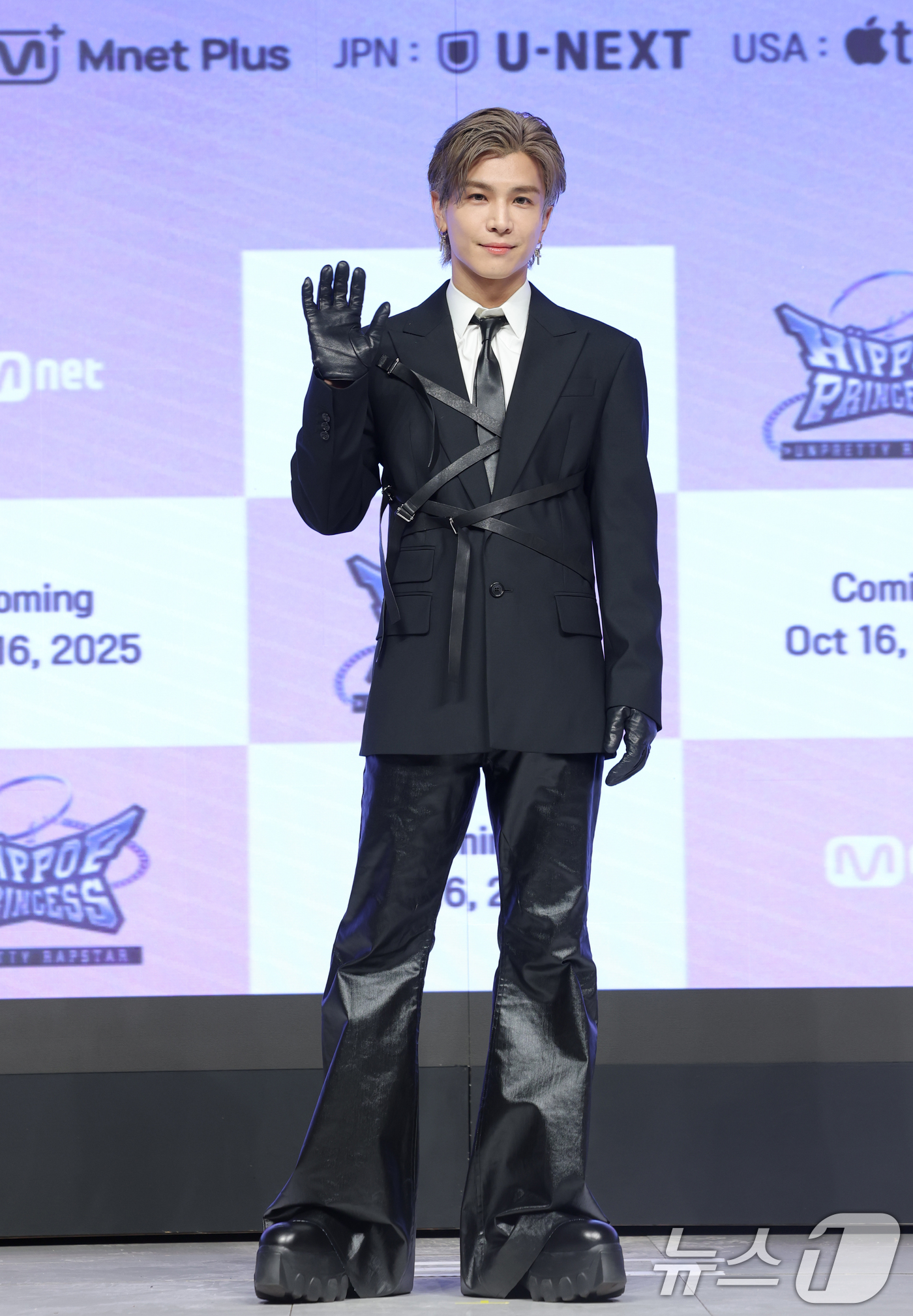 (서울=뉴스1) 권현진 기자 = 가수 겸 배우 이와타 타카노리가 15일 오전 서울 강남구 엘리에나호텔에서 열린 Mnet '언프리티 랩스타 : 힙팝 프린세스'(이하 힙팝 프린세스) …