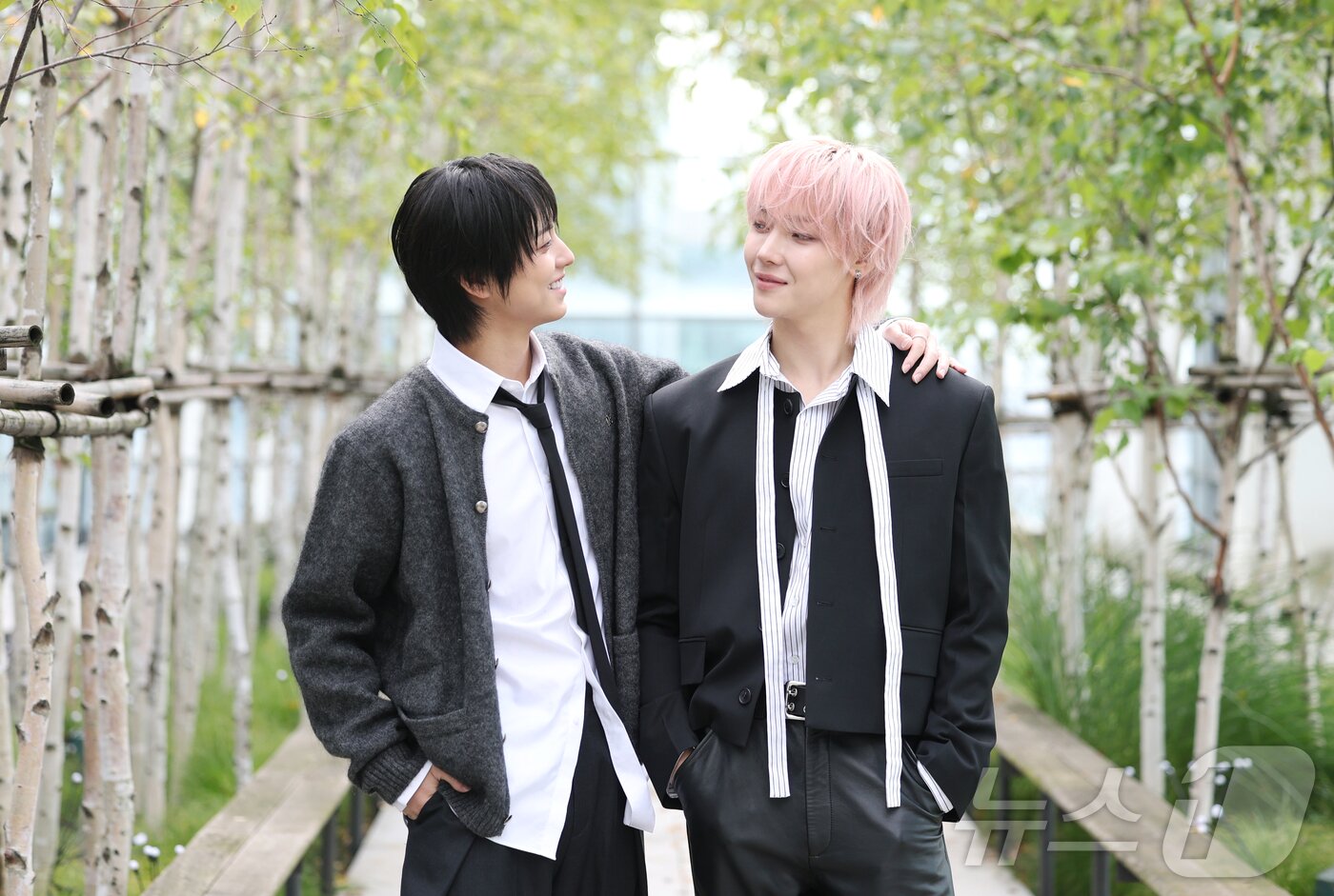 본문 이미지 - 앤팀 타키(왼쪽)와 니콜라스 / 뉴스1 ⓒ News1 권현진 기자