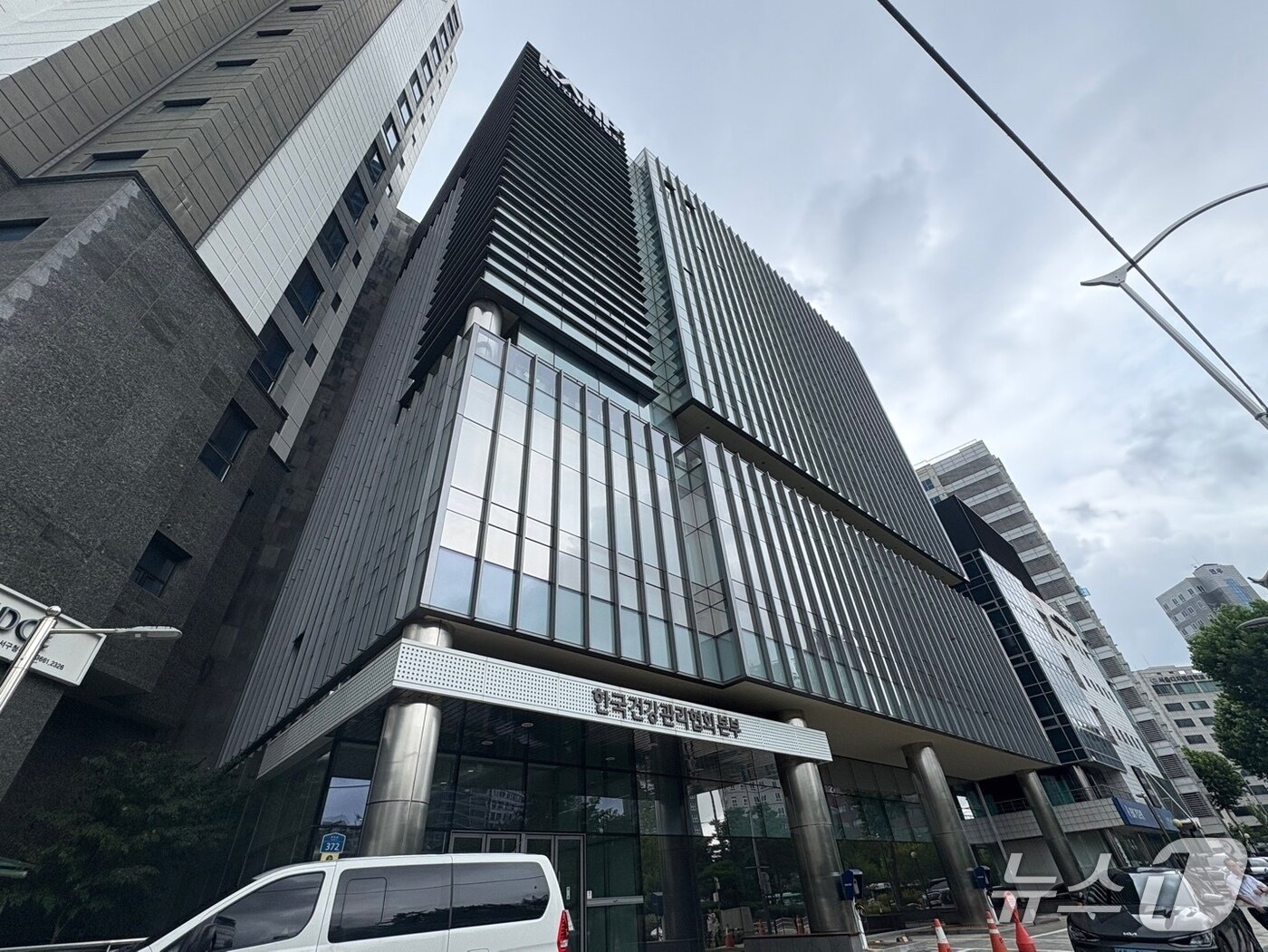 본문 이미지 - 노보진코리아가 입주해 있는 서울 강서구 한국건강관리협회 건물.&#40;김정은 기자&#41;