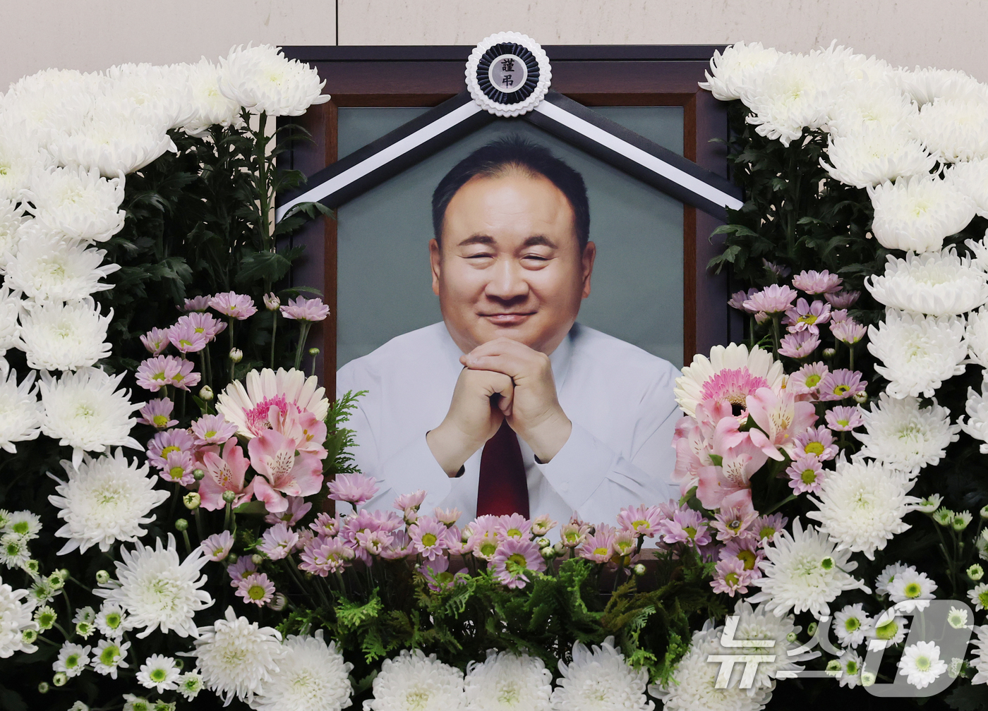 (대전=뉴스1) 김기태 기자 = 5선 국회의원을 지낸 이상민 국민의힘 대전시당위원장이 15일 별세했다. 을지대병원 장례식장에 이상민 위원장의 빈소가 마련돼 있다.  2025.10. …