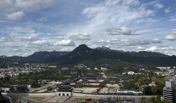 [오늘의날씨] 인천(12일, 일)…가끔 구름 많음, 낮 최고 21~24도