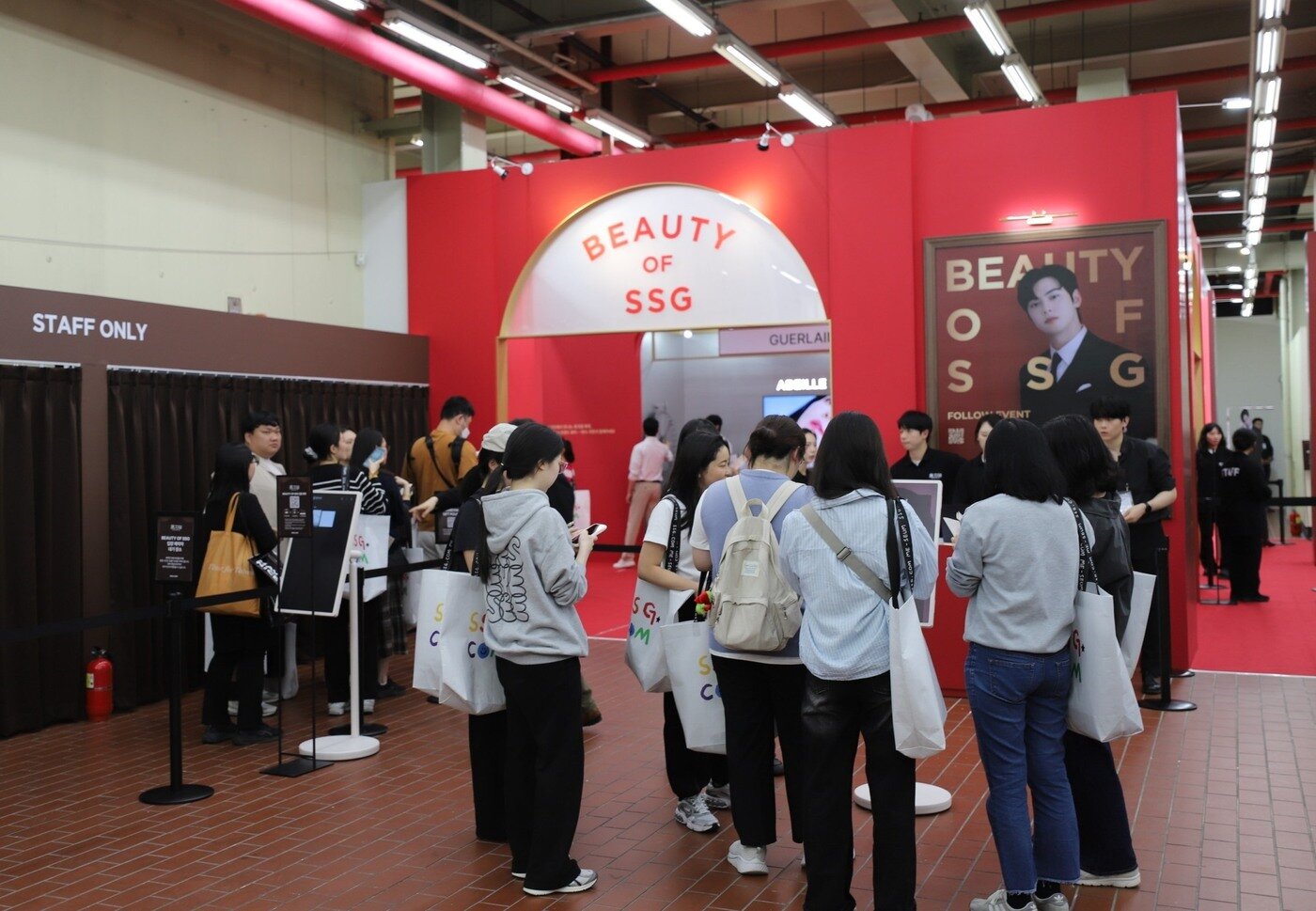 본문 이미지 -   SSG닷컴 첫 오프라인 페스타 &#39;美지엄&#39; &#40;쓱닷컴 제공&#41;.