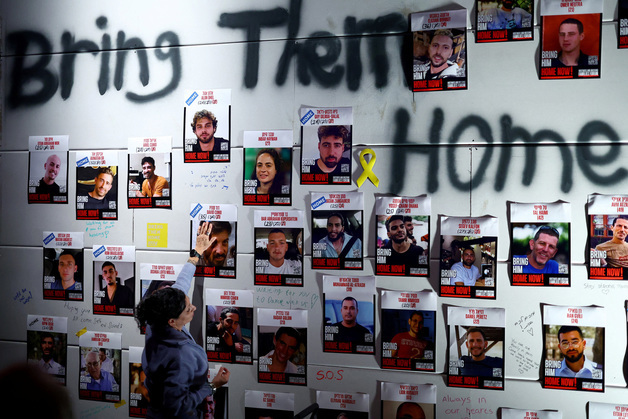 이스라엘 인질 "나라는 날 버렸다…돌아왔지만 방치·무시 뿐"