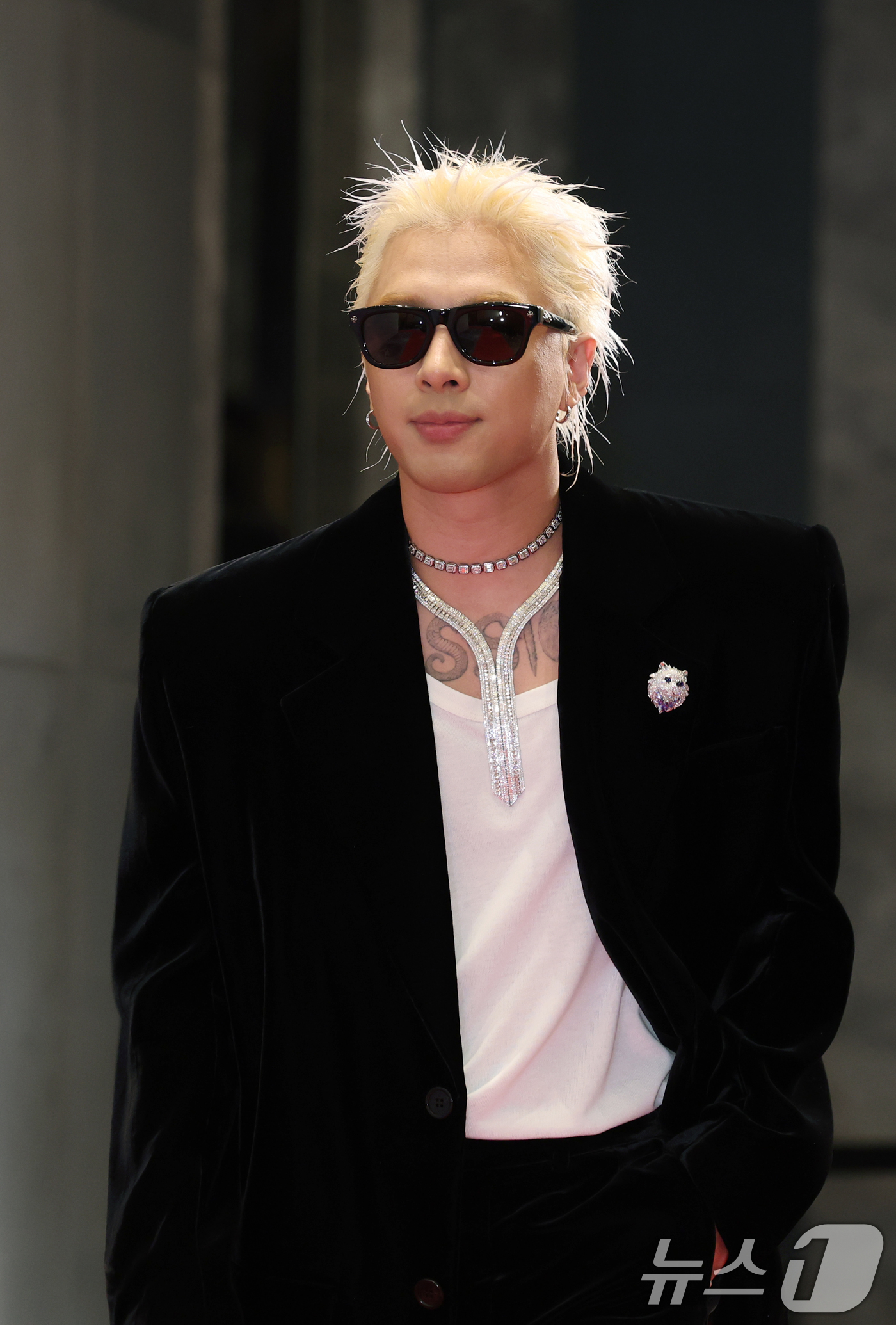 (서울=뉴스1) 권현진 기자 = 빅뱅 태양이 15일 서울 종로구 포시즌스 호텔에서 열린 ‘제20회 유방암 인식 향상 캠페인 자선 행사’에 참석하고 있다. 2025.10.15/뉴스1 …