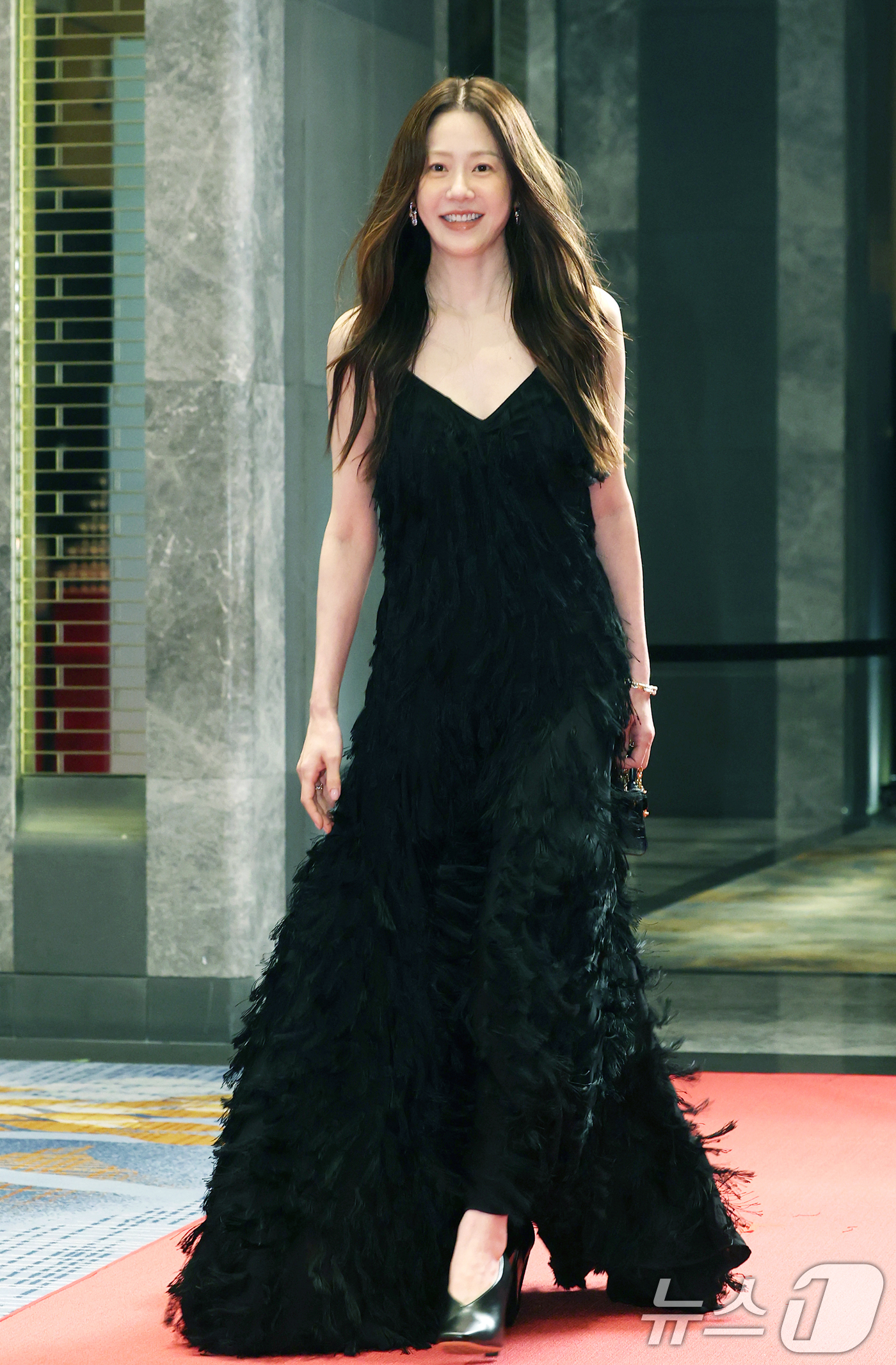 (서울=뉴스1) 권현진 기자 = 배우 고현정이 15일 서울 종로구 포시즌스 호텔에서 열린 ‘제20회 유방암 인식 향상 캠페인 자선 행사’에 참석하고 있다. 2025.10.16/뉴스 …