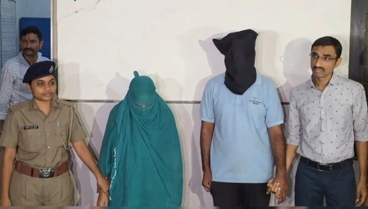 본문 이미지 - &#40;아내 팔구니와 그녀의 내연남. NDTV&#41;