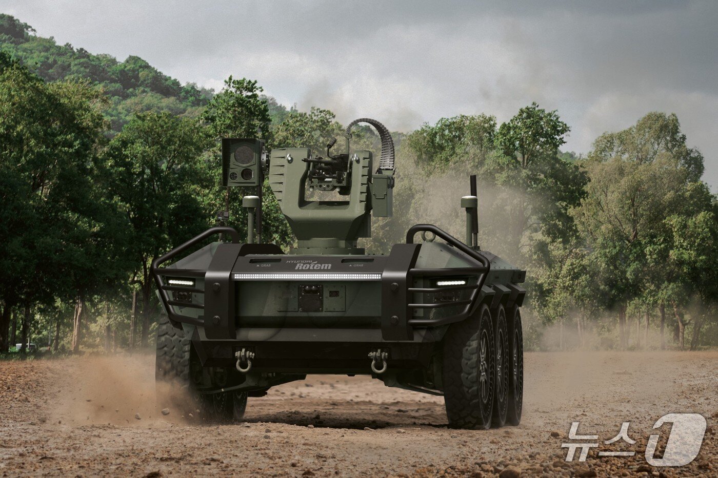 Hyundai Rotem&#39;s multipurpose unmanned vehicle HR-Sherpa / Provided by Hyundai Rotem