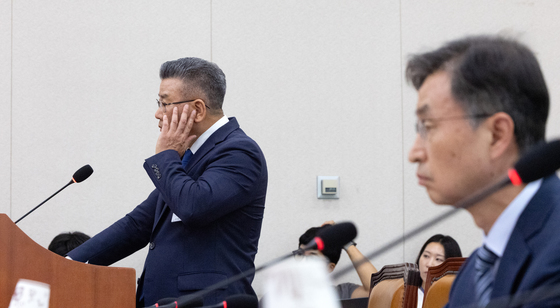 최재해 퇴임식서 '세상은 요지경' 틀고 "영혼없는 것들" 외친 유병호