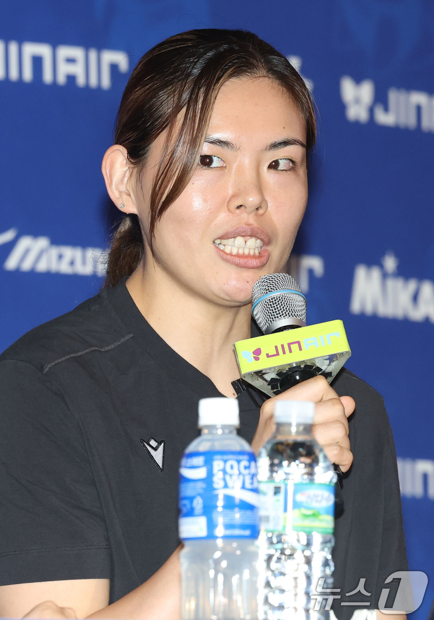 (서울=뉴스1) 이광호 기자 = 페퍼저축은행 시마무라 하루요가 16일 오후 서울 강남구 청담동 리베라호텔에서 열린 프로배구 진에어 2025-2026 V리그 여자부 미디어데이에서 인 …