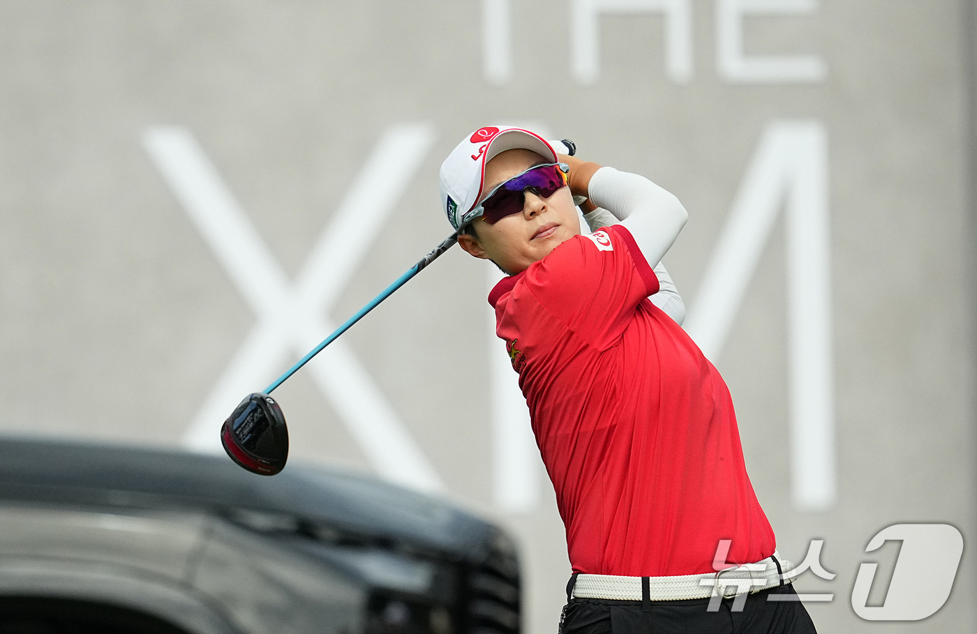 (해남=뉴스1) = 김효주가 16일 전남 해남군 파인비치 골프링크스에서 열린 LPGA투어 BMW 레이디스 챔피언십 1라운드 1번홀에서 티샷을 하고 있다. (BMW 레이디스 챔피언십 …