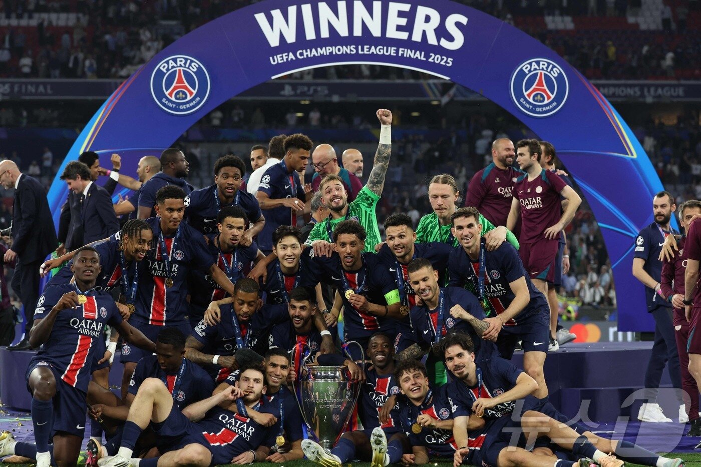 본문 이미지 - UCL 우승을 차지한 PSG ⓒ AFP=뉴스1