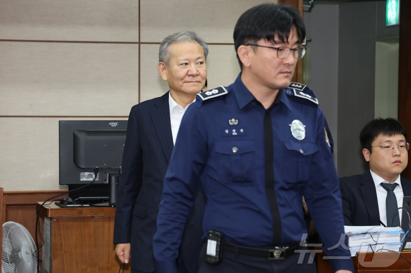 본문 이미지 - 이상민 전 행정안전부 장관. 2025.10.17 ⓒ 뉴스1 사진공동취재단