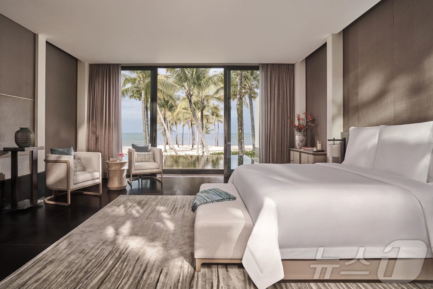 본문 이미지 - 비치 풀빌라(리젠트푸꾸옥 제공) 