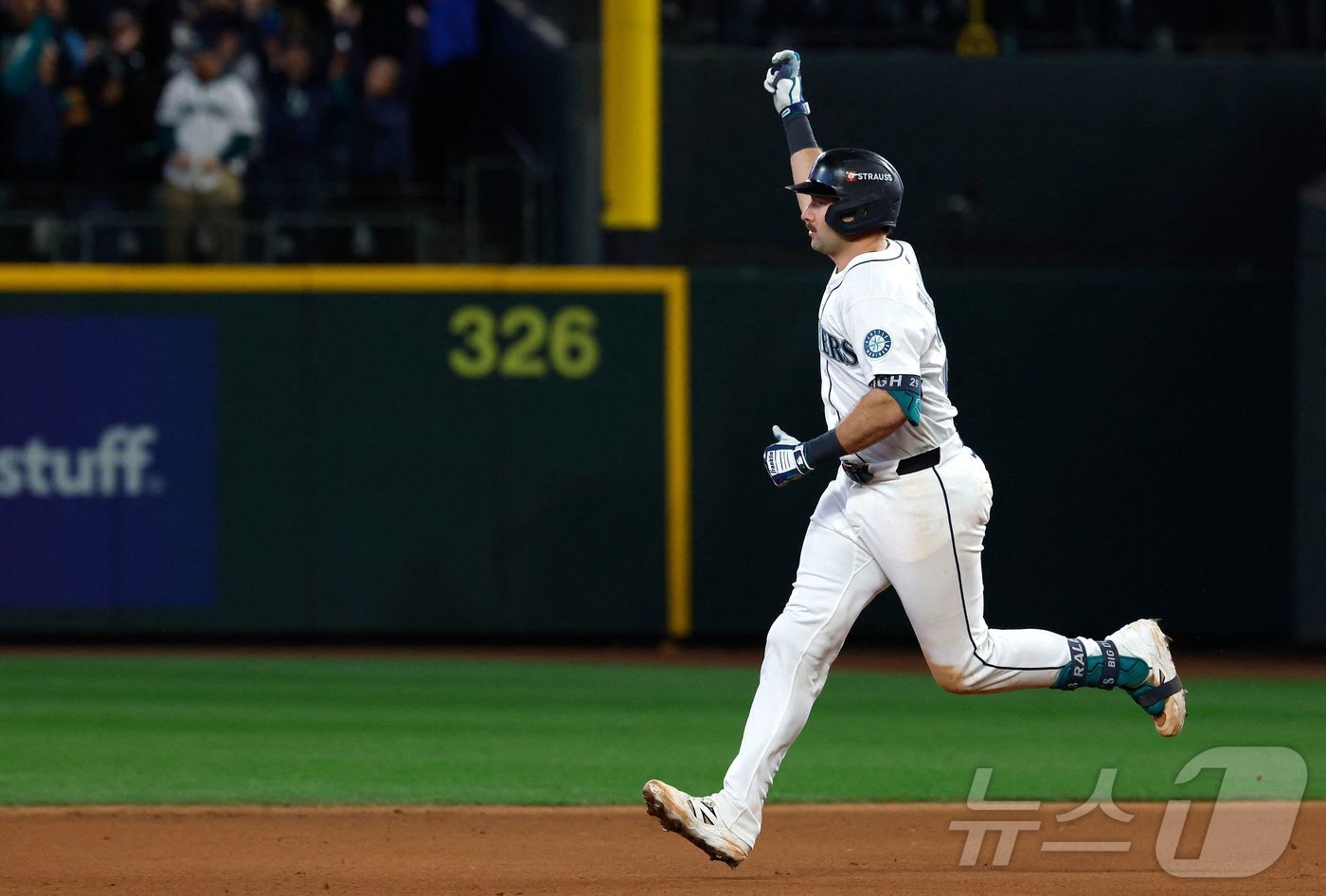 본문 이미지 - 칼 롤리&#40;시애틀 매리너스&#41;. ⓒ AFP=뉴스1