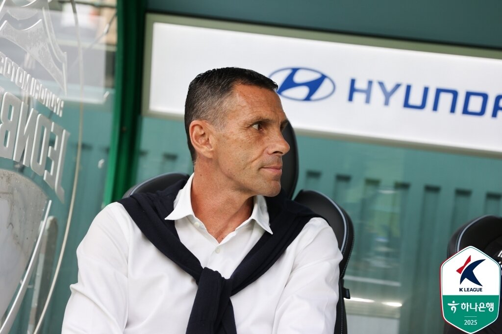 본문 이미지 - 거스 포옛 전북 감독&#40;한국프로축구연맹 제공&#41; 