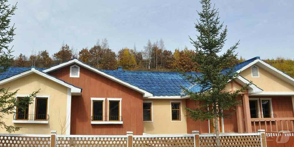 (평양 노동신문=뉴스1) = 북한 노동당 기관지 노동신문은 19일 "농촌 진흥의 새 시대와 더불어 약동하는 사회주의문명 개화의 새 생활이 나라의 손꼽히는 감자산지 백암군에도 펼쳐졌 …