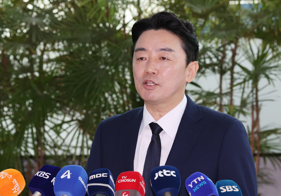 강훈식 "韓-폴란드, 천무 유도탄 계약 체결…K-방산 승전보"