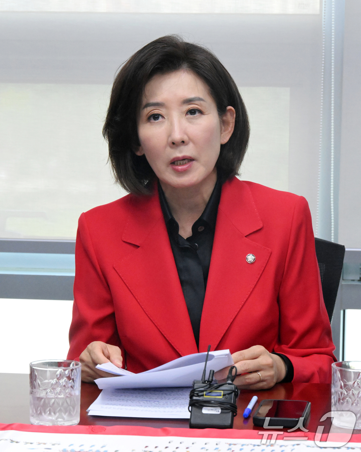 (서울=뉴스1) 이승배 기자 = 나경원 국민의힘 법사위원이 19일 서울 여의도 국회 의원회관에서 추미애·김현지 방지법 관련 기자회견을 하고 있다. (공동취재) 2025.10.19/ …