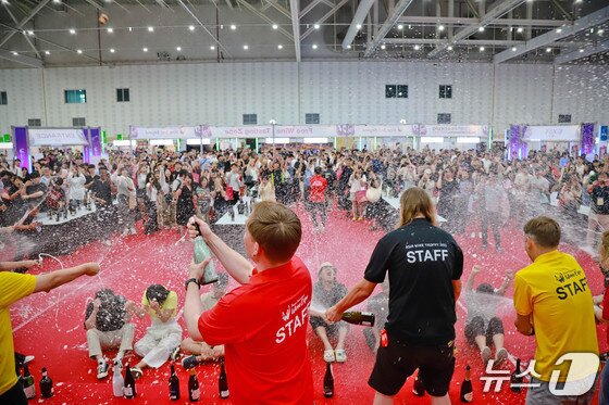 본문 이미지 - 대전관광공사는 19일부터 8일간 &#39;대전국제와인 EXPO 2025&#39;를 개최한다. &#40;대전관광공사 제공. 재판매 및 DB금지&#41; 2025.10.19/뉴스1