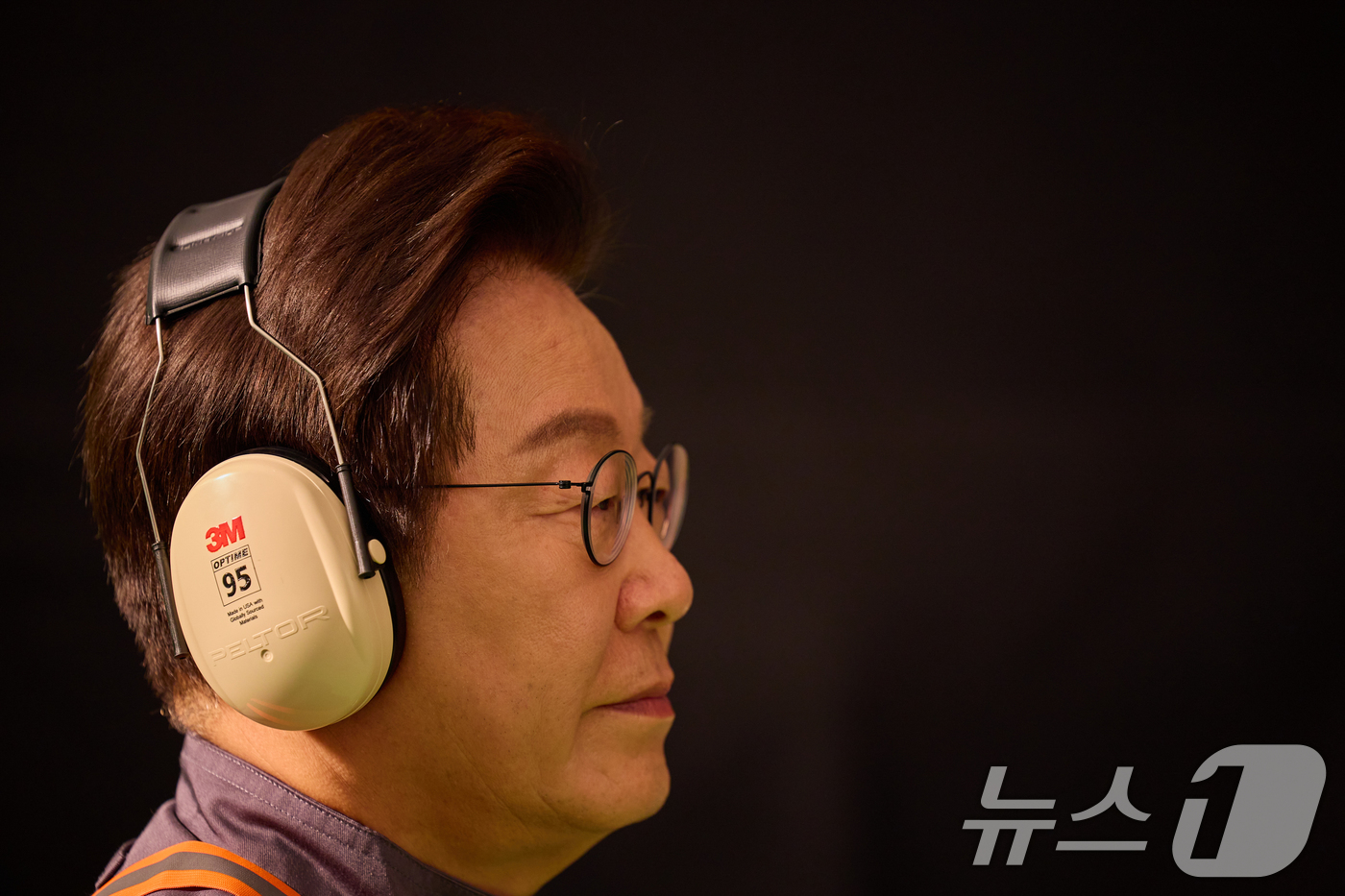 (서울=뉴스1) 허경 기자 = 대통령실은 이재명 대통령이 경주에서 열릴 2025 아시아태평양경제협력체(APEC) 정상회의 홍보영상 촬영 현장을 2일 SNS에 공개했다.(이재명 대통 …